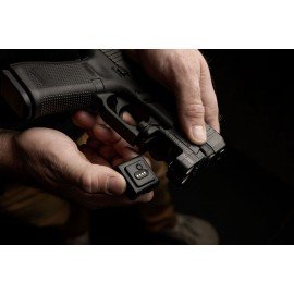 SU-XR2_LINTERNA RECARGABLE + LASER PARA PISTOLA_019_3